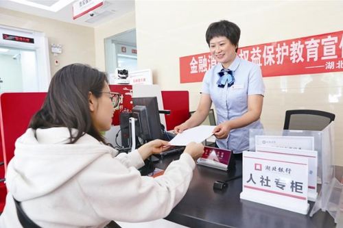 猇亭首创 因私出入境中介服务的创新之举